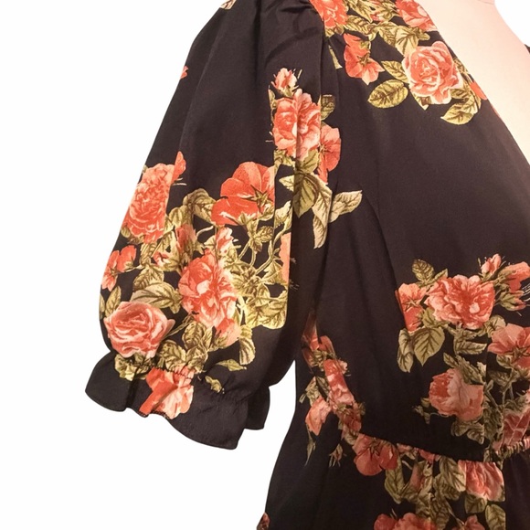 Hint of Blush Floral Tiered Mini Dress Black M Easter - Picture 14 of 15